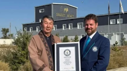 Караван из тысячи верблюдов в Казахстане установил мировой рекорд