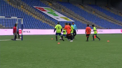 Сто детей, одна команда: в Астане состоялся первый турнир по инклюзивному футболу