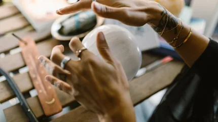 Гороскоп на 15 октября 2025 года