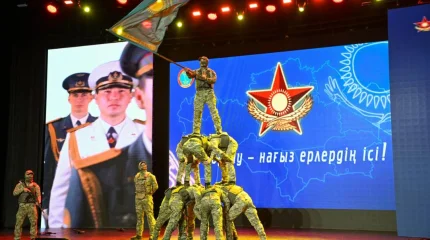 В Астане, в преддверии Дня Республики, состоялась военно-патриотическая акция «Ел қорғау – нағыз ерлер ісі»