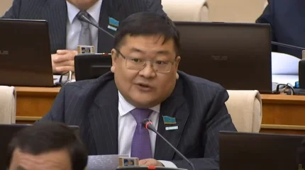 Айдос Сарым: «Сюцай» атауын жамылған топтар уағыз таратып жүр»