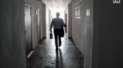 Павлодар облысында ауыл әкімі балағат сөз үшін жазаланды