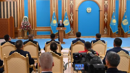 Серикбай Ахметжанов получил награду от Президента