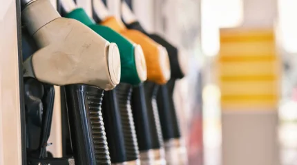 Цены на ГСМ зафиксированы на уровне 16 октября для сетей АЗС - Минэнерго РК