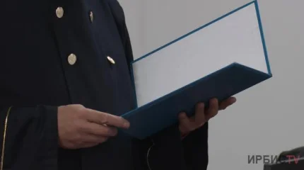 Акима павлодарского села осудили за мошенничество