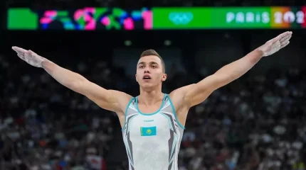 Три казахстанских гимнаста вышли в финал чемпионата мира