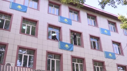 В Шымкенте прошла акция «Менің елім –менің туым»