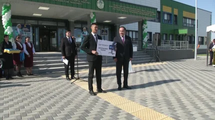 Жамбыл облысында Республика күні қарсаңында екі "Жайлы мектеп" ашылды