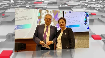 В Астане наградили ветеранов службы родовспоможения