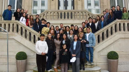 Париждегі қазақ жастары Республика күнін тойлады