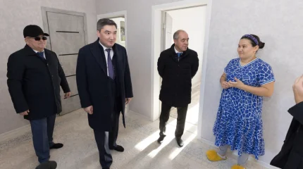 Олжас Бектенов БҚО-ға жұмыс сапары аясында абаттандыру жөніндегі Президент тапсырмаларының орындалу барысымен танысты