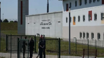 Парижде теракт жасамақ болды деген күдікпен үш әйел қамауға алынды