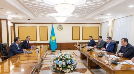 Олжас Бектенов LanzaJet басшылығымен елімізде экологиялық таза авиаотын өндіретін зауыт салу мәселесін талқылады
