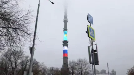 Небесно-голубые флаги Казахстана украсили Москву