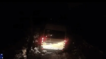 Карета скорой вылетела в кювет в Щучинске