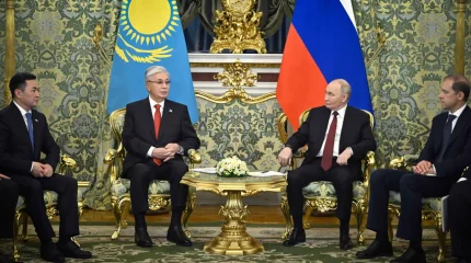 "Қазақстанмен қарым-қатынасты одан әрі дамытуға ұмтыламыз"-Путин