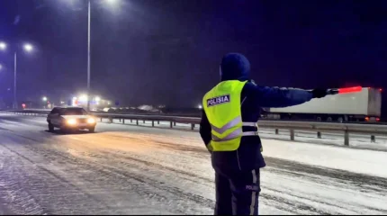 Резкое ухудшение погоды в Абайской области: закрыт участок трассы