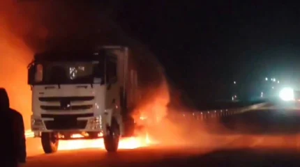 Грузовик загорелся на трассе «Алматы - Усть-Каменогорск»