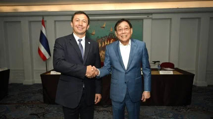 Геннадий Головкин провёл рабочую встречу с руководством Asian Boxing в Таиланде