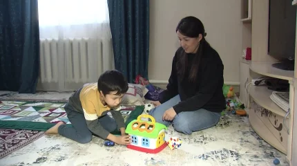 5-летний мальчик из Алматы может лишиться слуха без операции