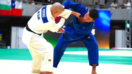 Казахстанские дзюдоисты завоевали две золотые и две бронзовые медали в первый день Сурдлимпийских игр