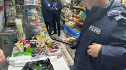 Со столичных прилавков изъяли снюс и насвай