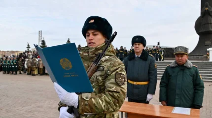 Присяга в столице: более 200 солдат поклялись служить Родине