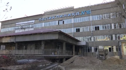 Алматыда құрылысы 9 айға кешіккен №16 емханаға тексеріс жүргізілді