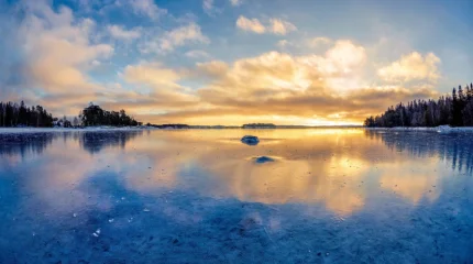 О рисках и штрафах за выход на лёд предупредили астанчан