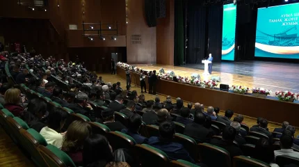 Оралда ауыл еңбеккерлері марапатталды