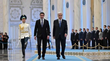 Сердара Бердымухамедова встречают в Акорде