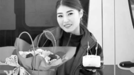 100 тысяч медиков почтили память Улданы Мырзуан