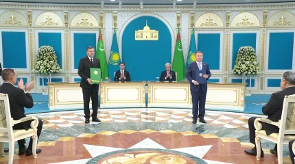 Касым-Жомарт Токаев и Сердар Бердымухамедов провели переговоры