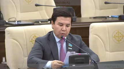 Депутат требует отмены запрета на экспорт говядины из Казахстана