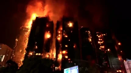 Гонконгте өрттен қаза тапқандар саны сәт сайын көбейіп жатыр