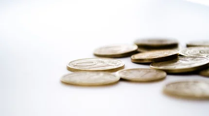 Нацбанк сохранил базовую ставку на уровне 18%