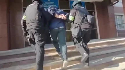 «5 жасар ұлымды аямай тепті!», - тұрғын