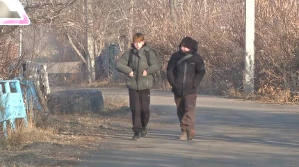 Қарағанды облысының Қарабас кентінің оқушылары мектепке 3 жарым шақырым жерден жаяу келеді