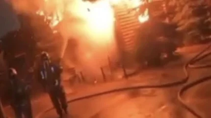 Огонь уничтожил баню в Астане