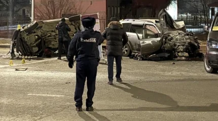 Два человека погибли в аварии на мосту в Актобе