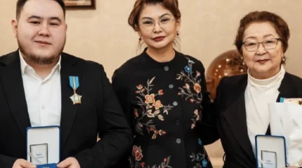 Первый казахстанский обладатель “Грэмми” получил орден «Құрмет» за вклад в развитие культуры страны