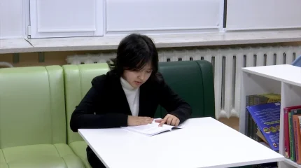 Школьница из Павлодара овладела 10 языками и не собирается останавливаться