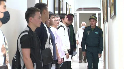 700 казахстанцев не взяли в армию из-за плохой психологической подготовки