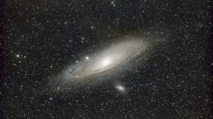 Одна из самых зрелищных ночей года: Земля проходит через метеорный поток