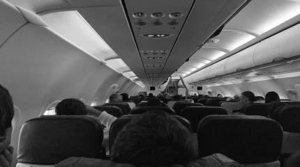 На рейсе Алматы - Астана объявляли сигнал бедствия из-за задымления в салоне