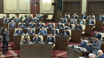 От большого штрафа до реального срока: в Казахстане введут уголовную ответственность за нападение на медицинских работников