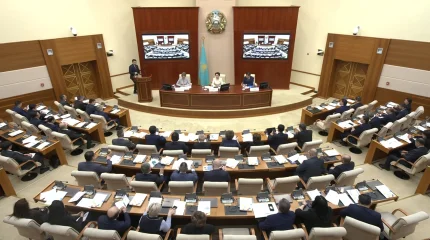 Евразийский форум, приуроченный к пятилетию со дня основания Института парламентаризма, прошел в Астане