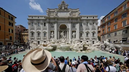 В Риме вводят платный доступ к фонтану Треви