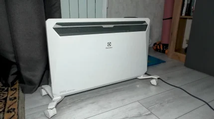 «Устали жить в таких условиях»: жители благоустроек замерзают в собственных квартирах в СКО