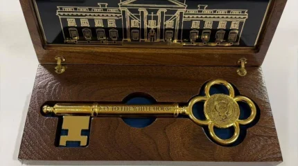 АҚШ Президенті Қасым-Жомарт Тоқаевқа сый-сияпат жолдады